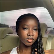 Professeur particulier donnant cours à des écoliers ou des lycéens en français